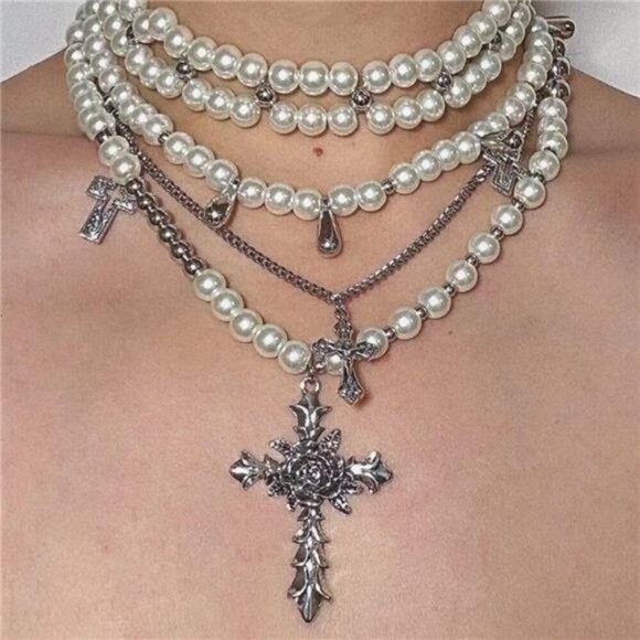 Layered Pearl Necklace Gothic Cross Stacked Necklace 18k gold plated silver new - Picture 6 of 7